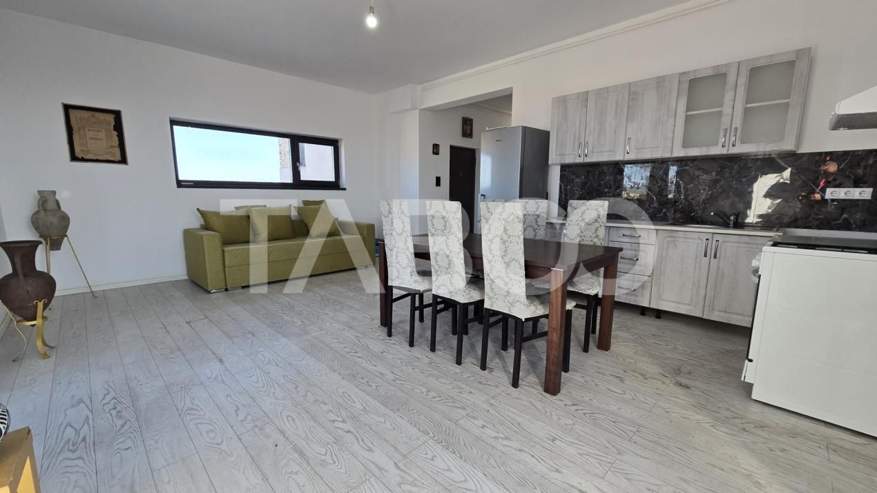 Penthouse de inchiriat 3 camere 2 bai si terasa de 107mp in Piata Cluj – fotografia 5 din 14
