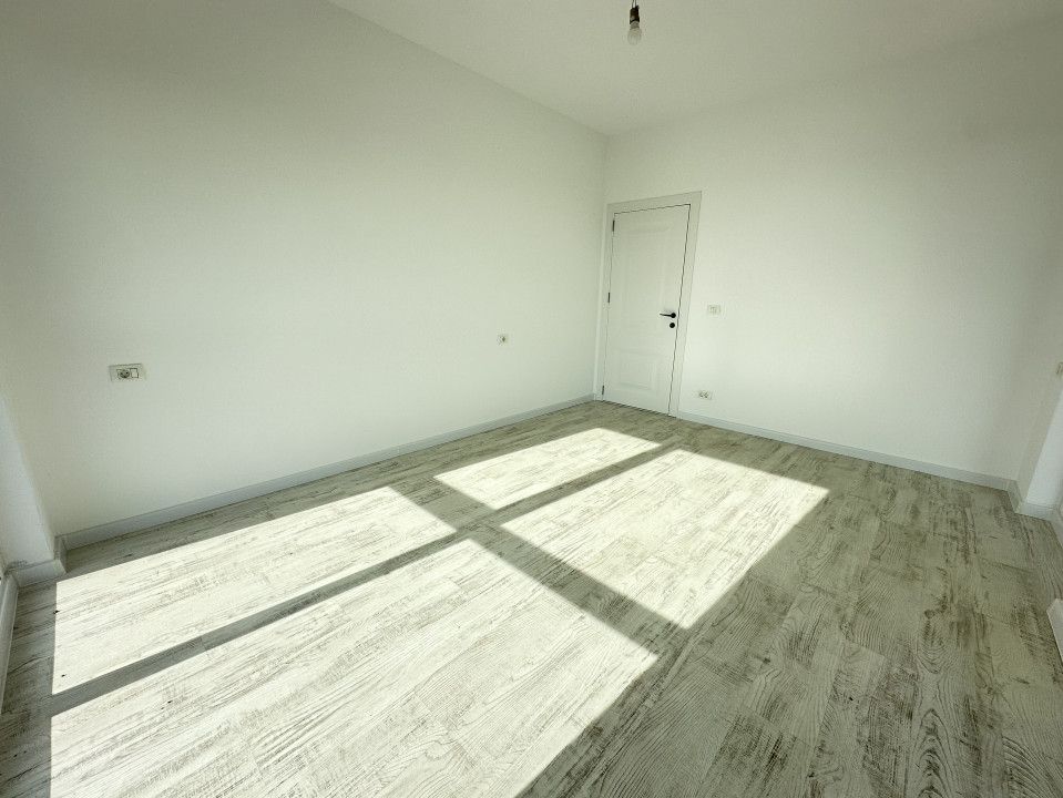 Apartament spatios, 3 camere, 68 mp, etaj 2 - Dumbravita – fotografia 3 din 6