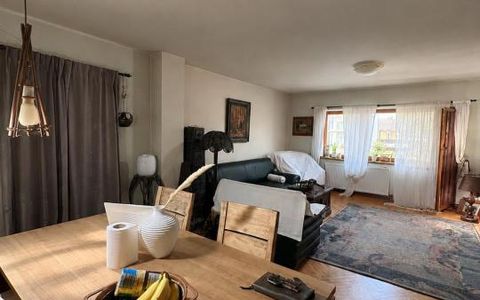 Apartament 90mp + 8mp balcoane, 3 camere - zona Girocului