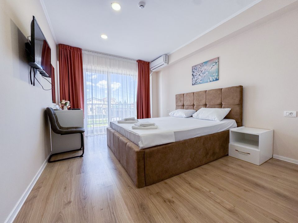 Pensiune de vanzare Costinesti, 26 camere duble, complet functionala – fotografia 17 din 28