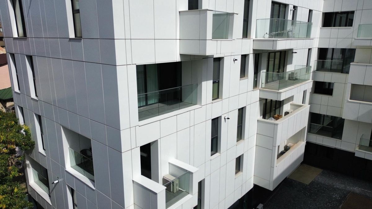 Apartament 3 camere de închiriat Decebal, bloc nou 2025 – fotografia 19 din 20
