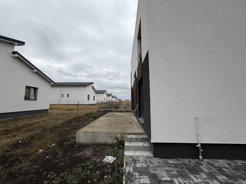 0% COMISION - CASĂ INDIVIDUALĂ CLASA ENERGETICĂ A - SÂNPETRU - 6KWH FOTOVOLTAICE – fotografia 23 din 24