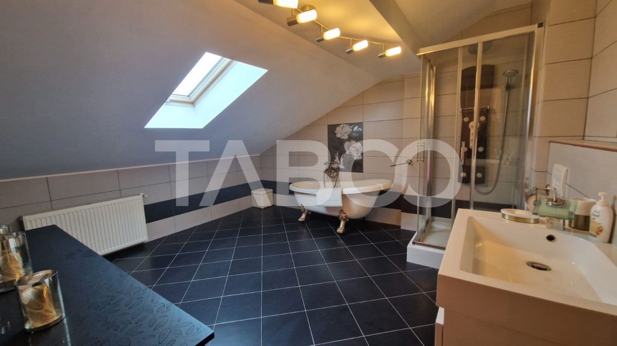 Apartament 4 camere 100 mp utili de vanzare in Sibiu zona Strand – fotografia 13 din 21