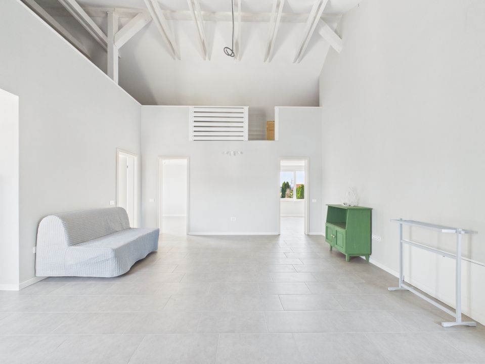 Apartament 3 camere, 2 bai, Sanpetru Central – fotografia 1 din 18
