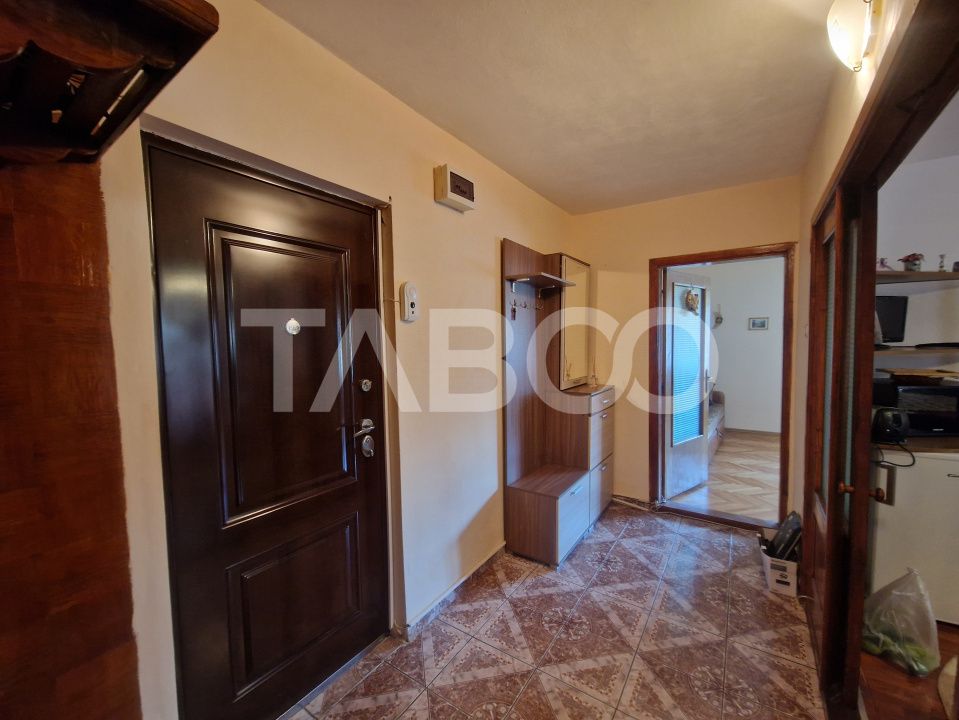 Apartament decomandat 2 camere mobilat si utilat Turnisor – fotografia 7 din 10