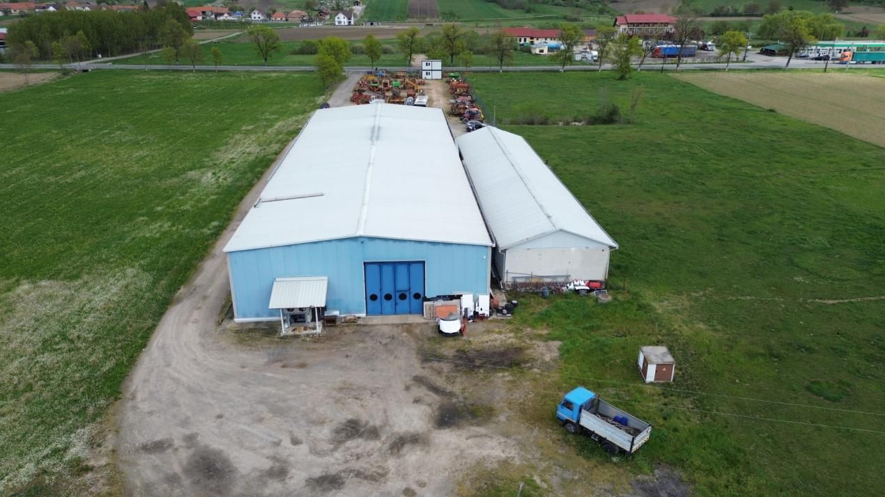 Hala Industriala de vanzare, 1800 mp la E60 la 5 km de Alesd, Bihor – fotografia 4 din 9