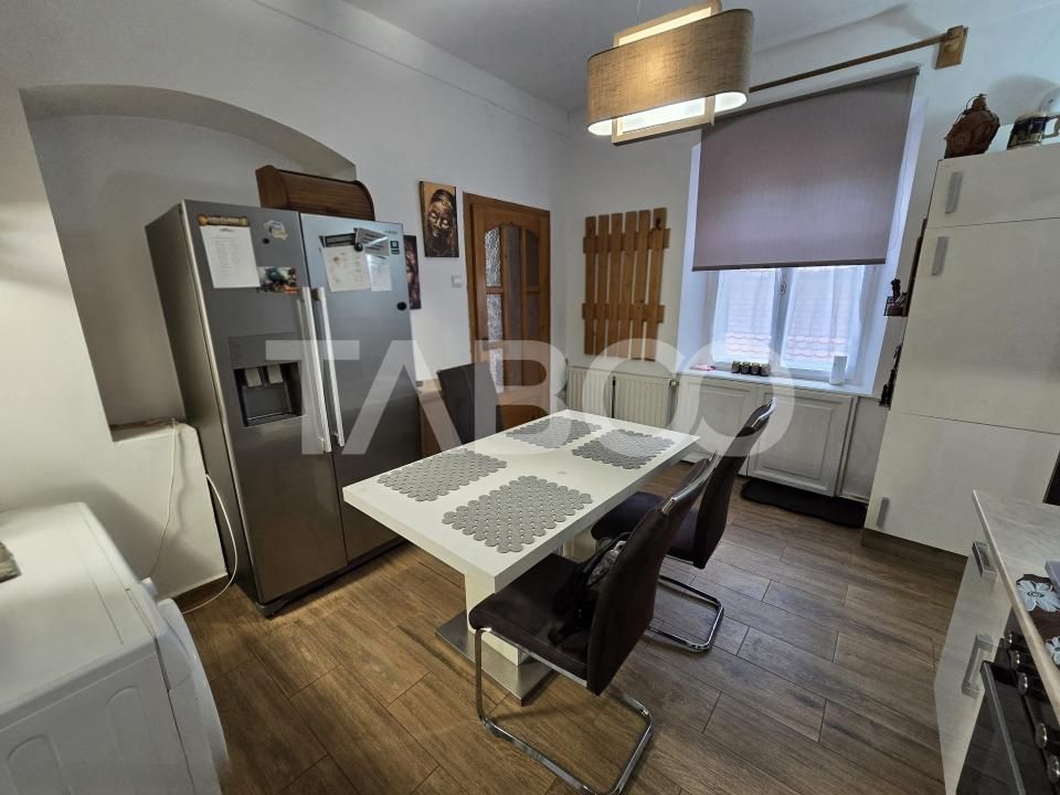 Apartament 2 camere de vanzare la etajul 1 in Centrul Istoric Sibiu – fotografia 15 din 16