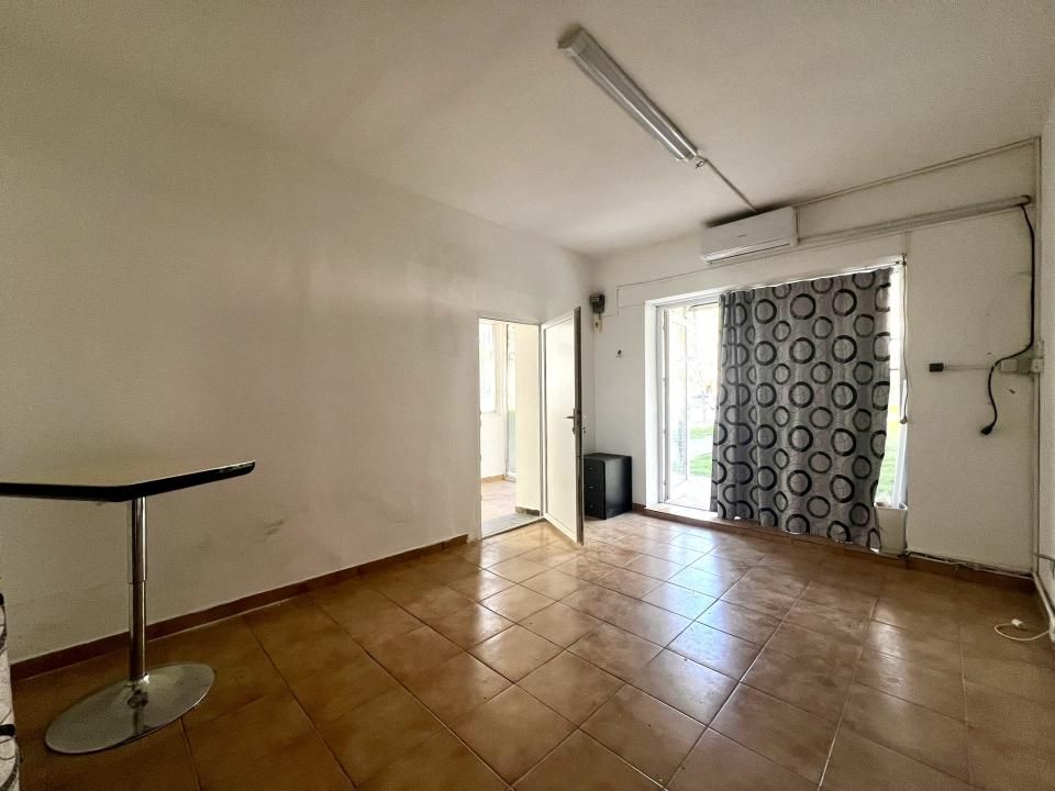 Spatiu comercial de inchiriat, 40 mp utili - Zona Lipovei – fotografia 2 din 5