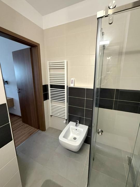 De inchiriat apartament 3 camere, 2 bai, decomandate - Buna Ziua – fotografia 15 din 24