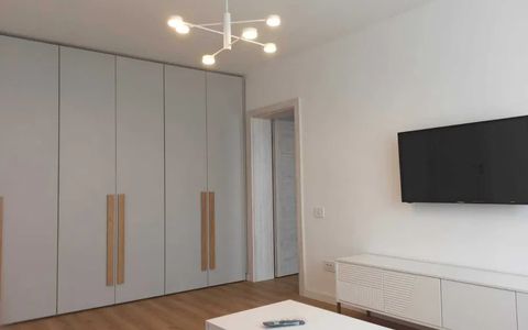 Apartament 3 camere | Renovat | Piața Abator