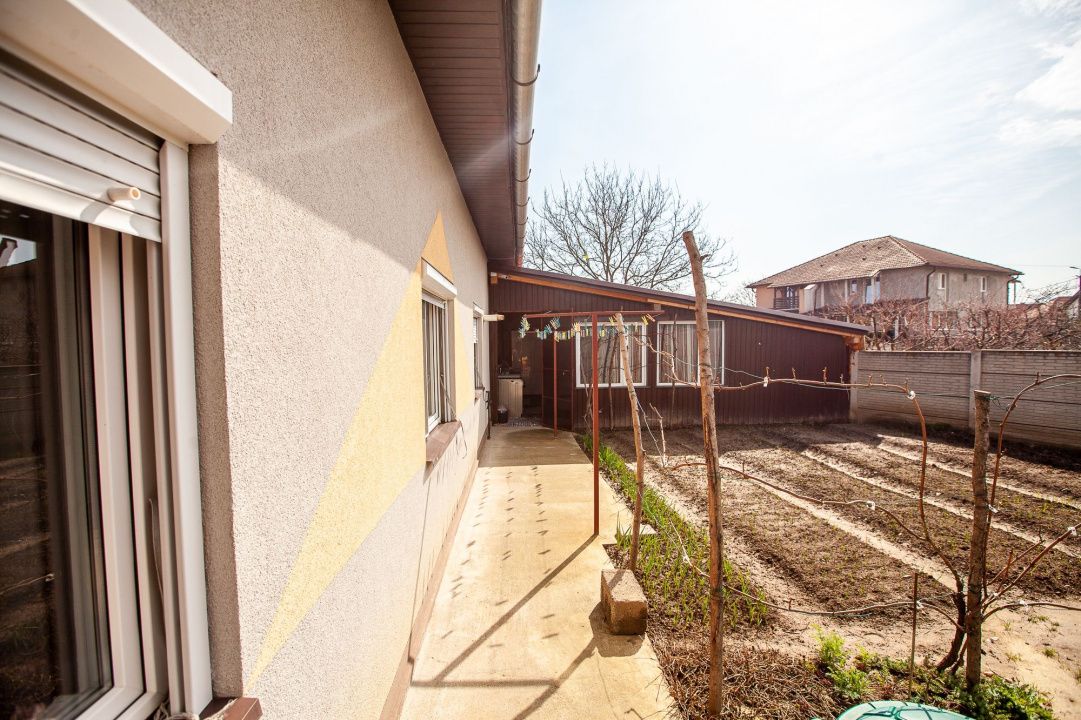 Casa Finisata 6 camere 681 mp.Teren Micesti Renovata Modern Curte Gard Utiliati – fotografia 3 din 68