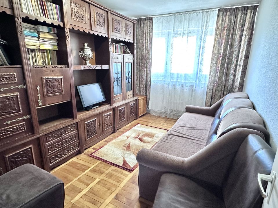 APARTAMENT 4 CAMERE I DE VANZARE I 90 MP I ETAJ 1 I ZONA M-uri I – fotografia 3 din 14