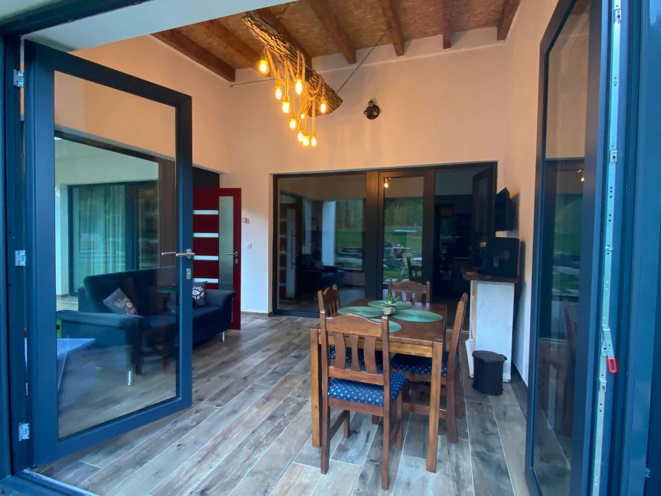 Casa Lux Mediteraniana cu 1620 mp. teren mobilata utilata CETATE cazare pensiune – fotografia 3 din 52