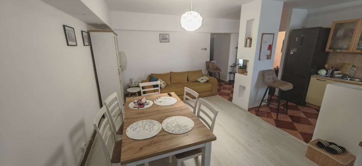 Apartament 3 camere, decomandat, 71 mp, Brazda, zona Liceul Titulescu – fotografia 1 din 7