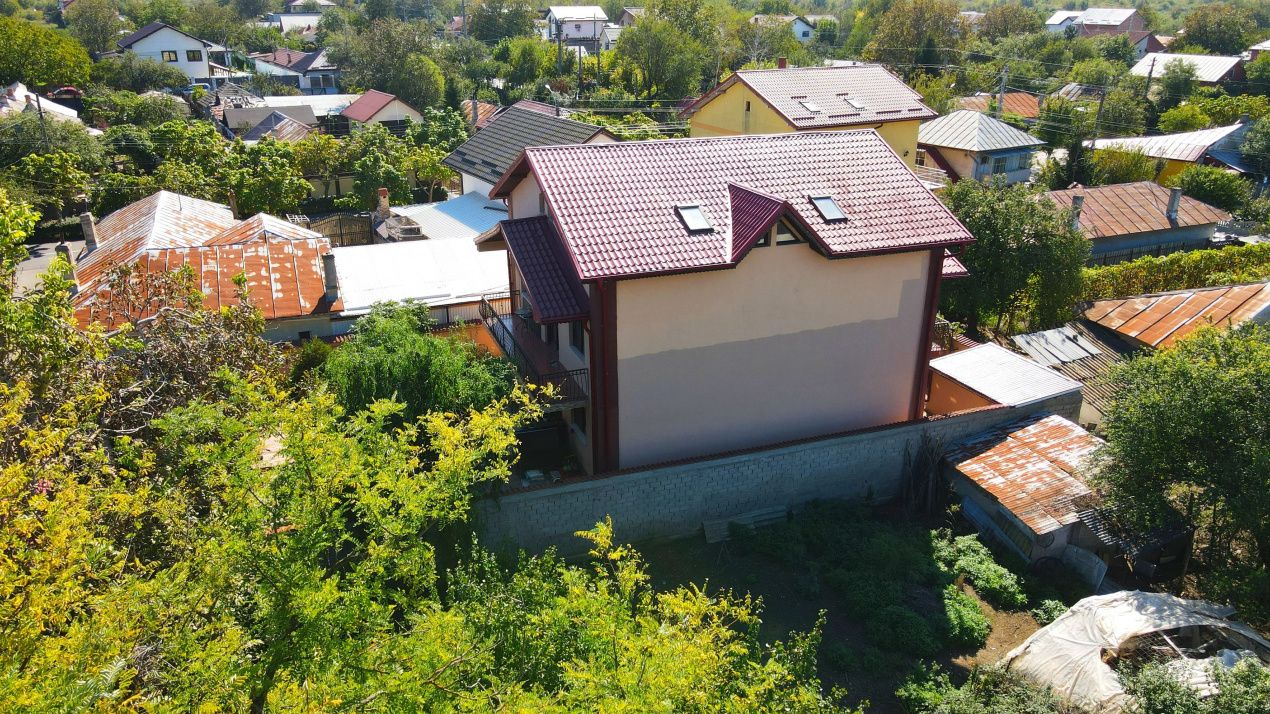 Lângă Lacul Pasărea, Vila cu 8 camere în care familia ta are loc să crească – fotografia 80 din 91