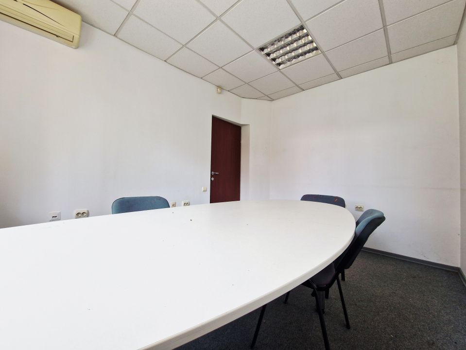 Casa pentru birouri, curte generoasa si 10 parcari zona Paris – fotografia 7 din 22