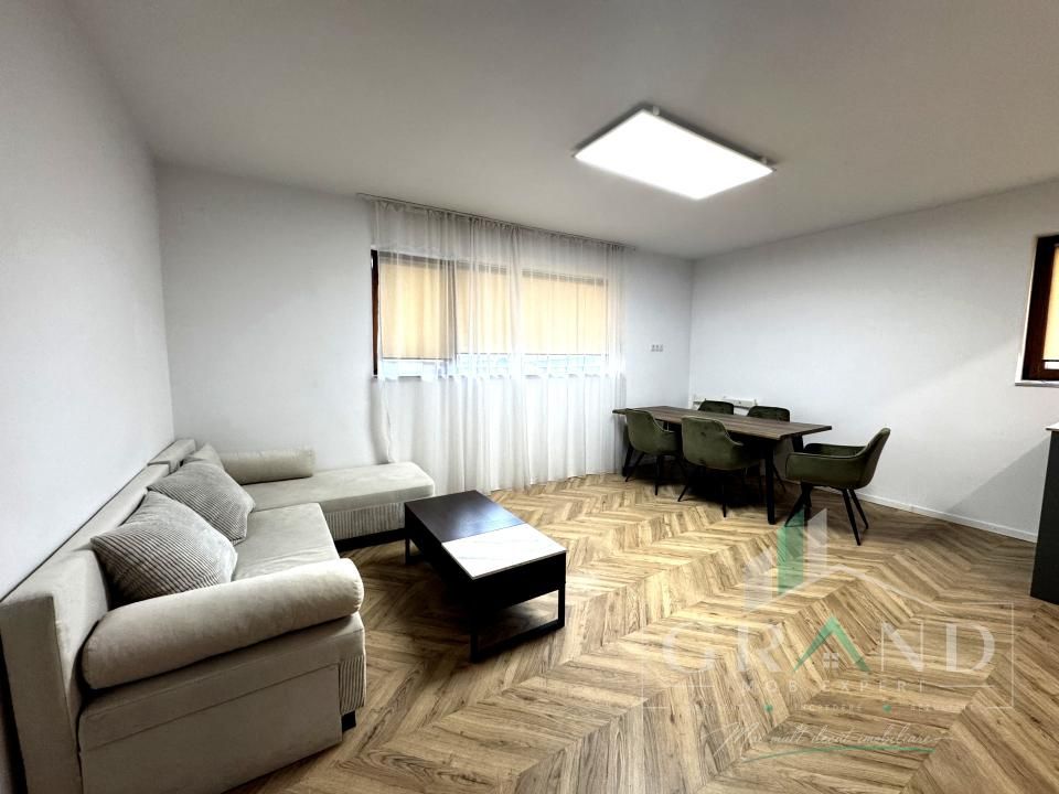 2 camere | Parcare CF | Bloc 2019 | Zona Răzoare–în spate la VIVO – fotografia 5 din 22