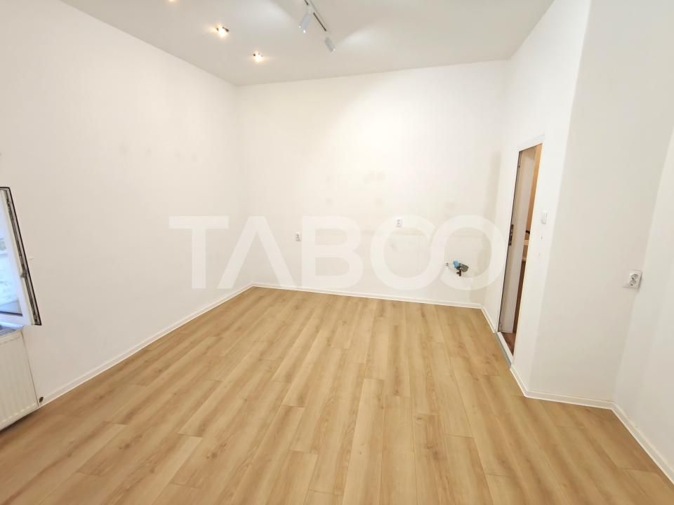 Apartament cu 2 camere si pivnita in Centrul Istoric Sibiu – fotografia 2 din 10