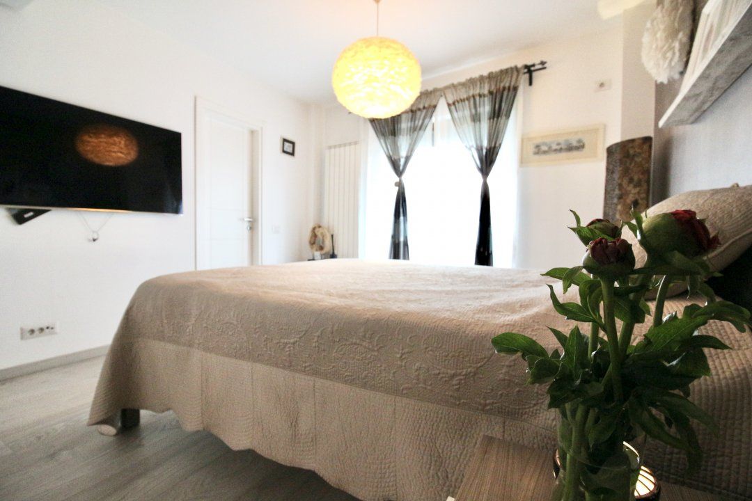 GRADINA ICOANEI-POLONA, APARTAMENT ELEGANT CU TERASA 24 MP SUBERBA SI PARCARE! – fotografia 29 din 42