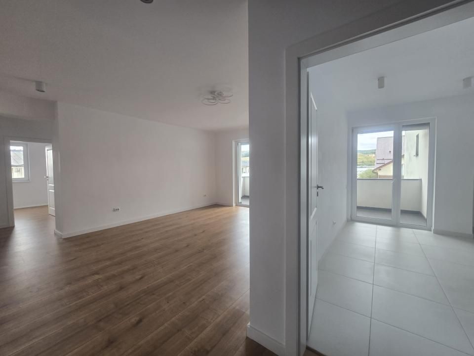 Apartament de închiriat, locuință / birou / spațiu comercial | Eroilor – fotografia 6 din 9
