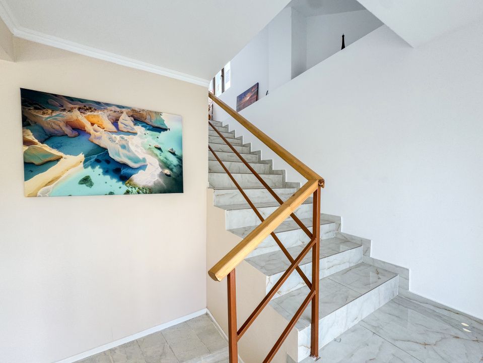 Pensiune de vanzare Costinesti, 26 camere duble, complet functionala – fotografia 11 din 28