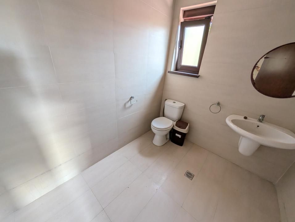 Casa 5 camere 220mp | 0 comision | Tunari central | 200mp teren – fotografia 33 din 47