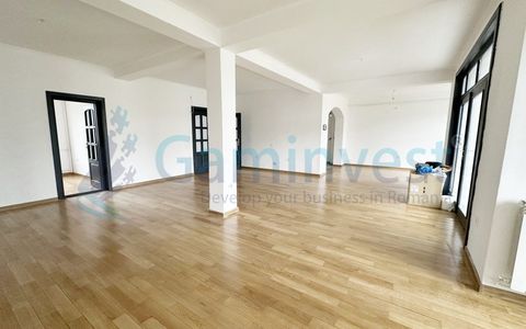 Clădire multifuncțională de închiriat,curte proprie și piscină, Iosia, Oradea