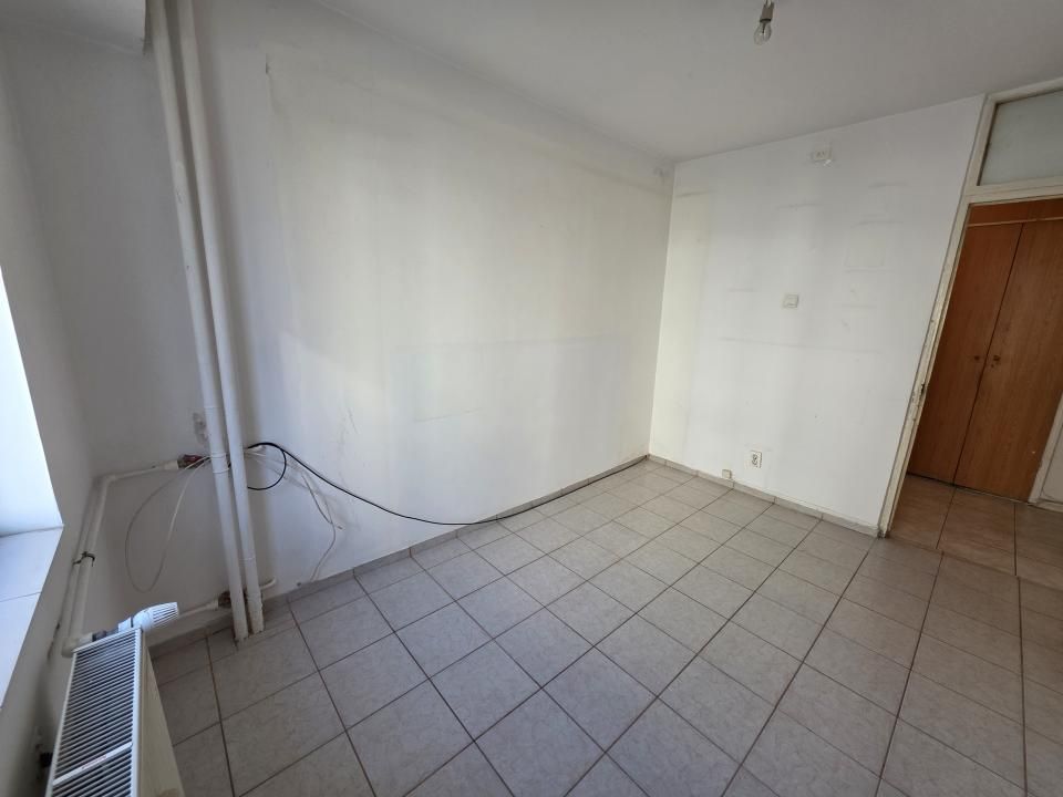 3 camere Bvd Chisinau | Bloc 1986  | anvelopat – fotografia 9 din 18