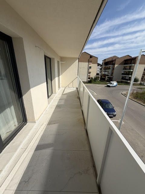 Apartament 2 camere, totul nou, Eroilor, garaj – fotografia 8 din 10