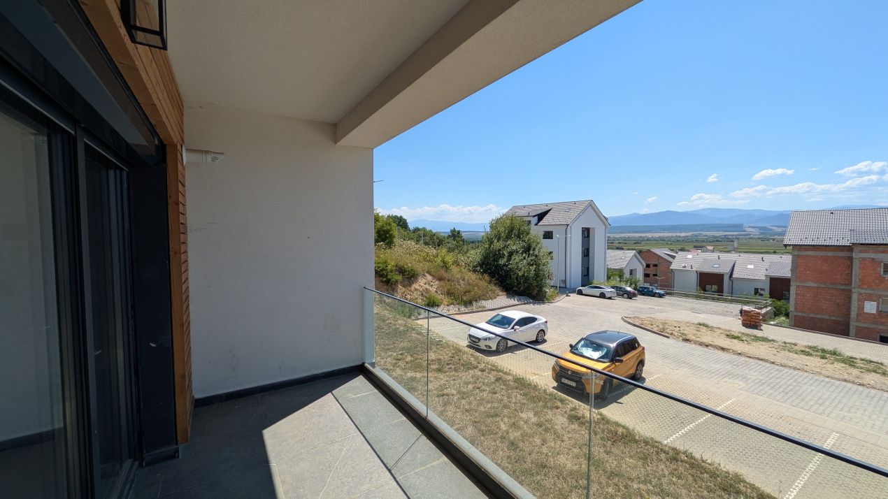 DAVINCI HOMES | 69.900 EURO, FINISAT, CU PARCARE ȘI VEDERE LIBERĂ SPRE MUNȚI – fotografia 5 din 20