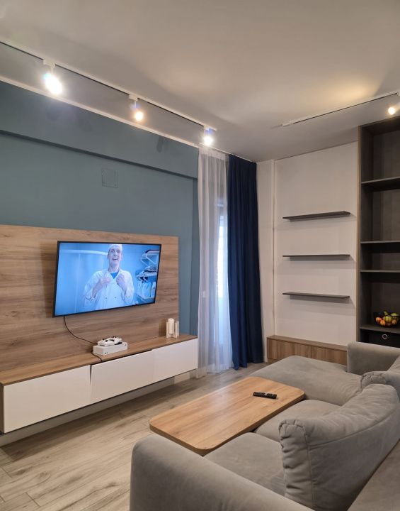 Apartament 2 camere – Zona Delfinariu, Bd. Mamaia – fotografia 3 din 13