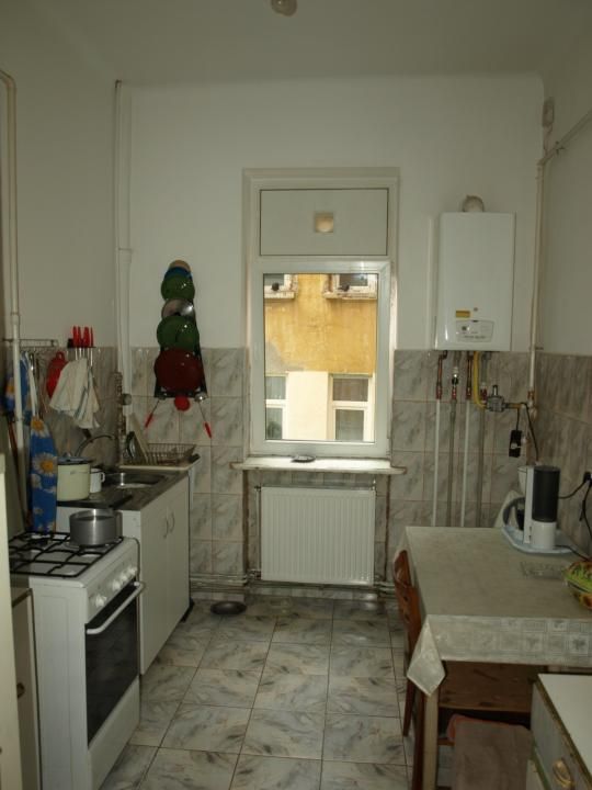 3 camere | Armeneasca | Etaj 1/3 | Fara risc sau urgenta – fotografia 7 din 9