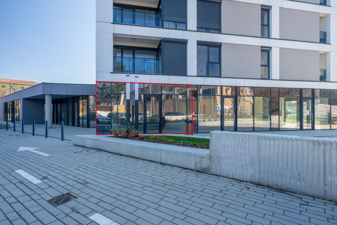 Spațiu Premium Vitrat 88 mp – Nord One, zona Piața 700 – fotografia 7 din 16