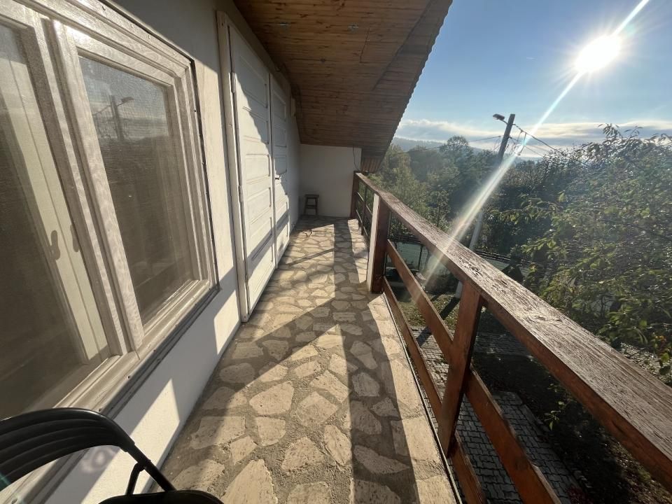 Casă P+M cu vedere spre pădure și teren de 866 mp in Magura Hulubesti – fotografia 23 din 41