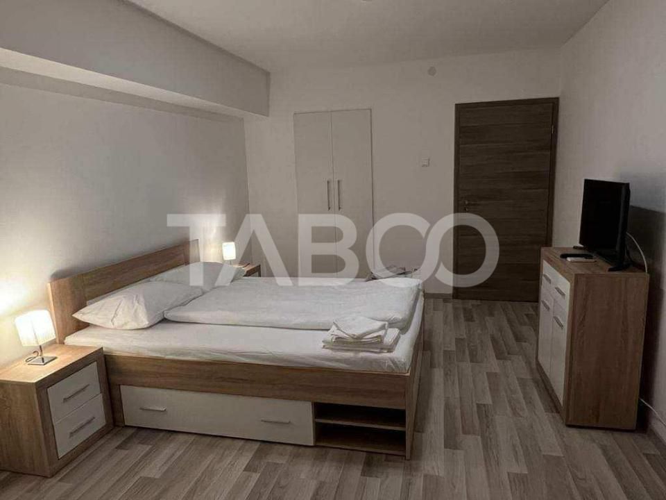 Apartament modern de inchiriat 3 camere etaj 1 Centru - Constitutiei – fotografia 3 din 18