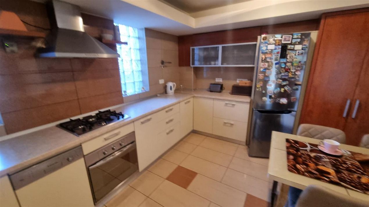 Inchiriere Vila Lux Ploiesti – fotografia 7 din 68