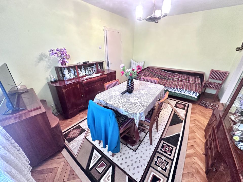 APARTAMENT 2 CAMERE I DE VANZARE I 56 MP I CETATE ZONA BULEVARD I – fotografia 8 din 19