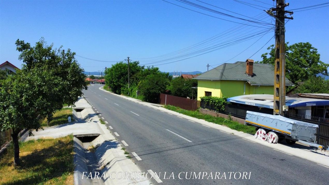 BUDESTI - CASA LA 15 MINUTE DE ORAS TEREN 1233 MP – fotografia 17 din 19