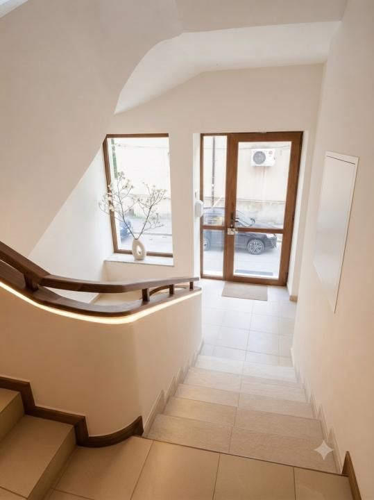 Vânzare apartament 2/3 camere 113 mp. Portul Tomis – fotografia 14 din 21