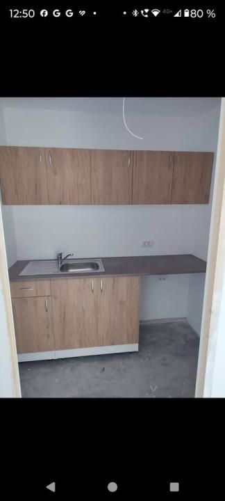 HALA MODERNA 400 MP + SHOWROOM/BIROURI | TEREN 2.500 MP | ACCES TIR | LANGA DN71 – fotografia 4 din 9