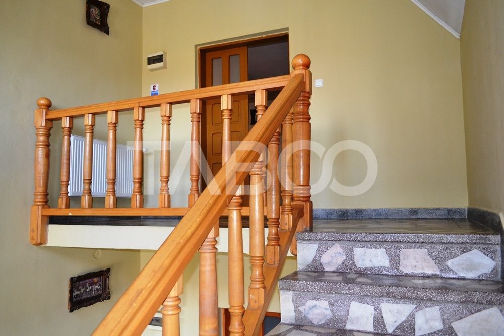 Pensiune de vanzare in Talmaciu judetul Sibiu renovata cu 26 camere – fotografia 18 din 27