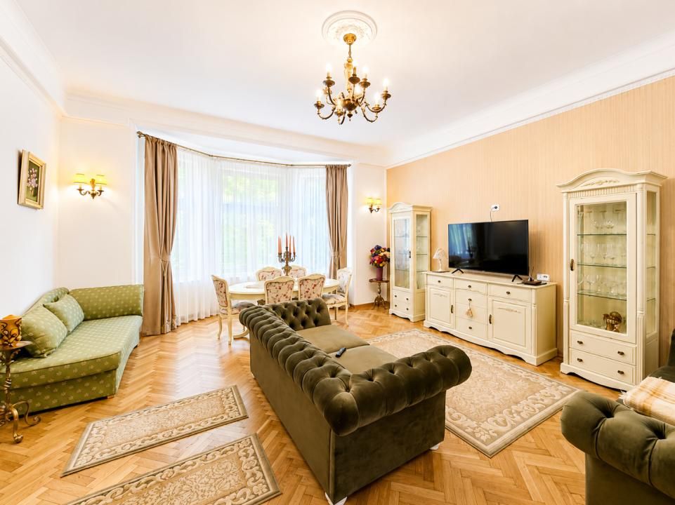 Apartament deosebit 3 camere de inchiriat in centrul Clujului, Clinicilor – fotografia 1 din 13