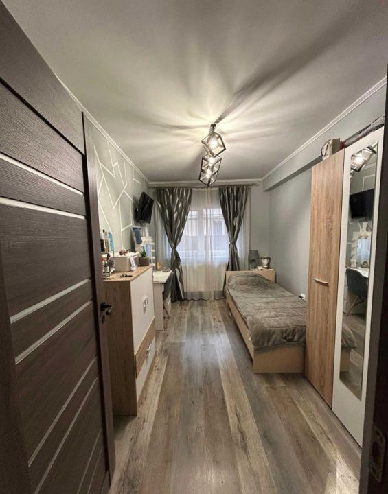 Apartament  de vanzare 3 camere 72mp Eroilor-Floresti – fotografia 2 din 8