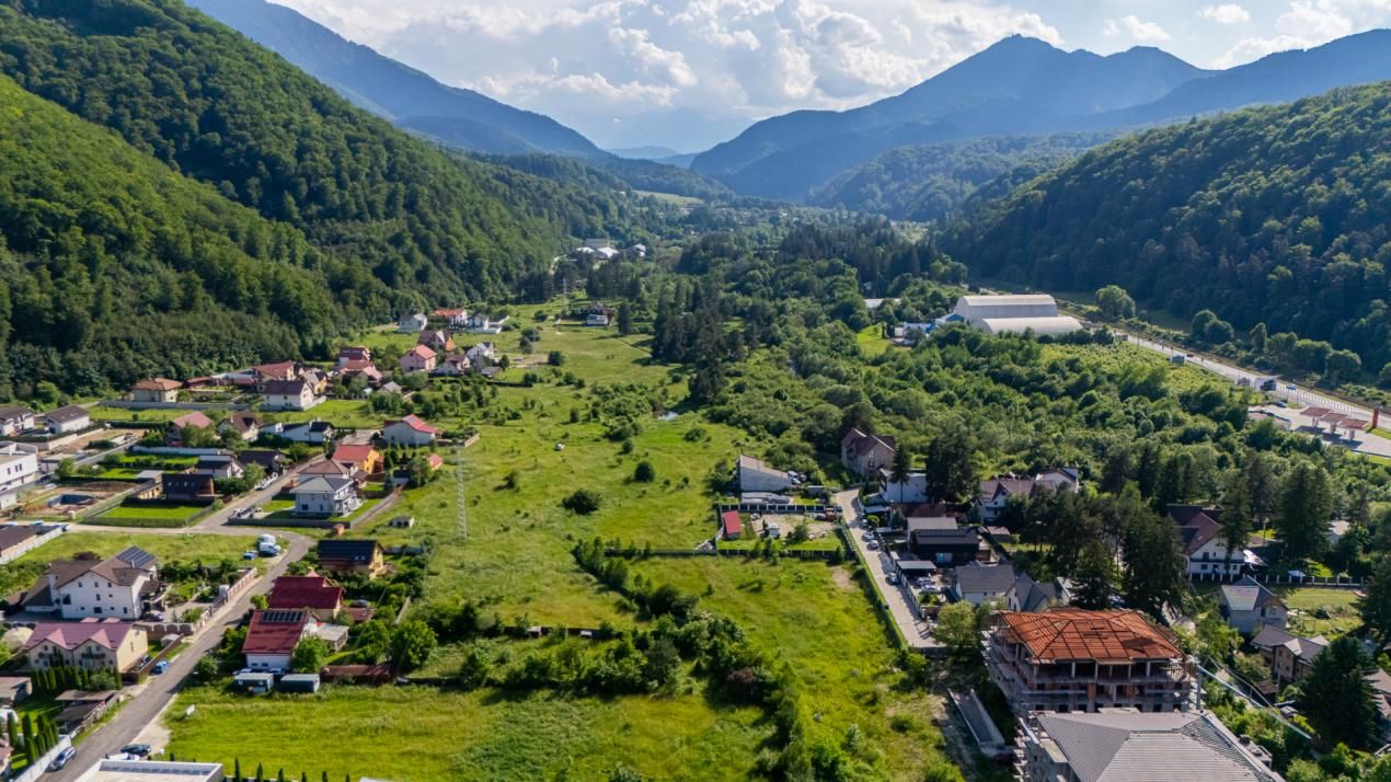 Teren pentru construcții în Bunloc, cu potențial imens – fotografia 7 din 12