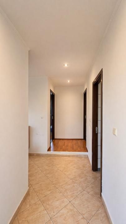 Casa cu 3 camere de vanzare in Oradea, zona Gutenberg – fotografia 15 din 20