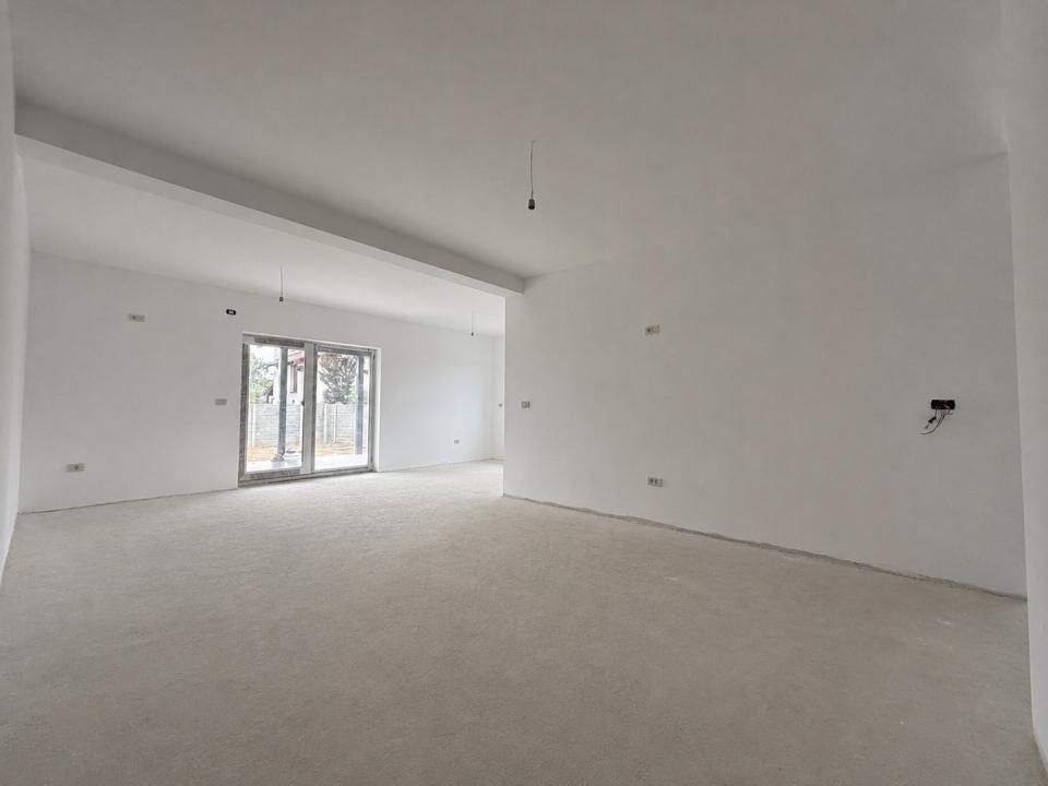 Duplex cu 4 camere, 96 mp utili, 16 mp terasa, 370 mp teren - Sag – fotografia 3 din 17