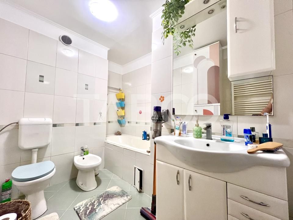 Apartament cu 4 camere in Gheorgheni lift si boxa parcare inclusa – fotografia 11 din 14