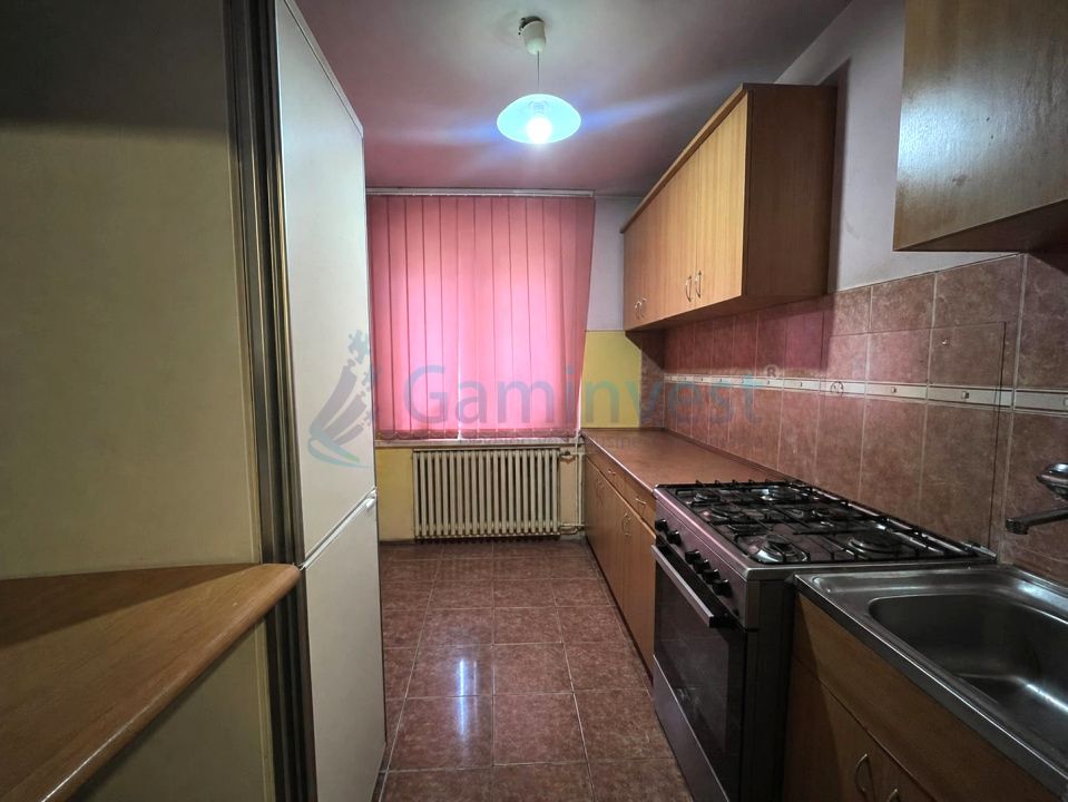 Apartament de vanzare in Oradea, cu 2 camere, 64 mp in zona Rogerius – fotografia 5 din 9