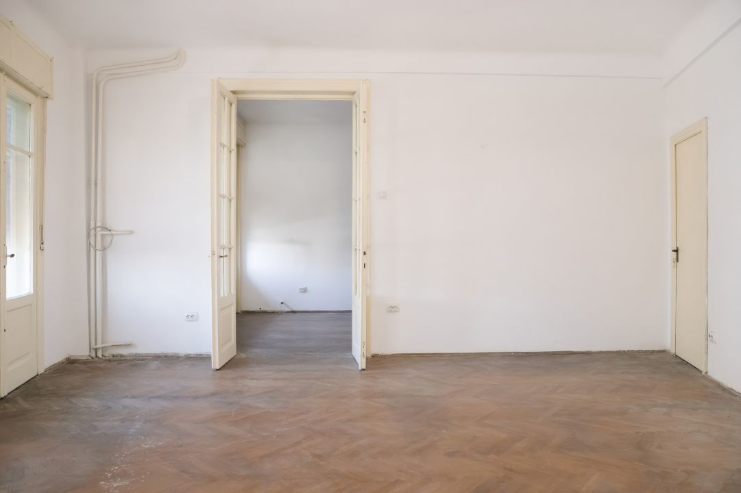 Apartamentul din turnul cu glorietă — Calea Victoriei nr. 2 – fotografia 26 din 38