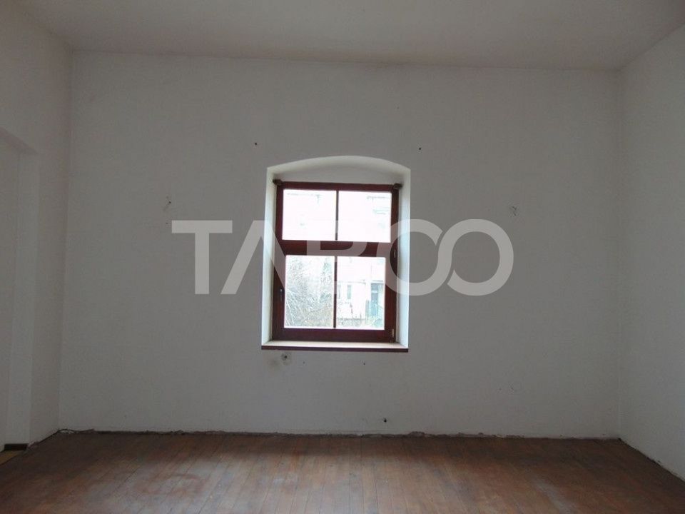 Pensiune cu 19 camere de inchiriat in Sibiu zona Centrala – fotografia 4 din 27